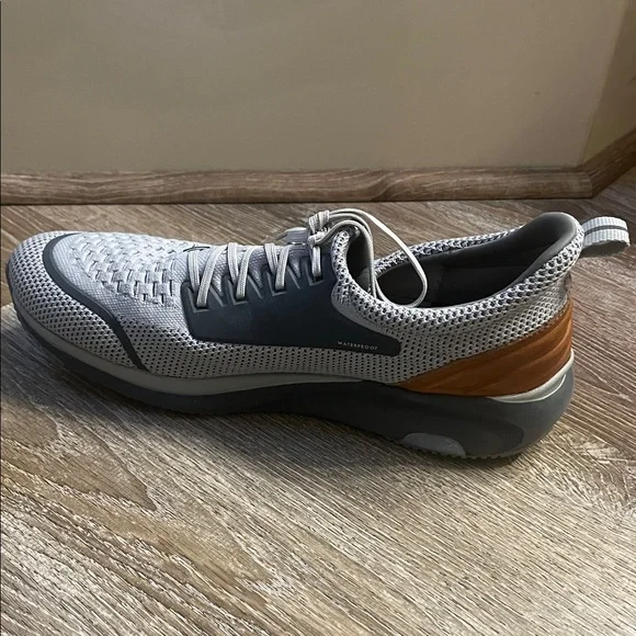 Johnston & Murphy Light Gray Sneakers - Picture 5 of 8